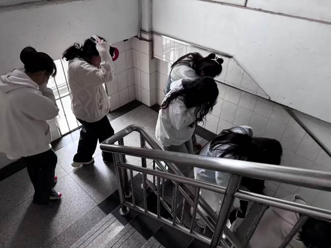 图示, 示意图

中度可信度描述已自动生成:ver1