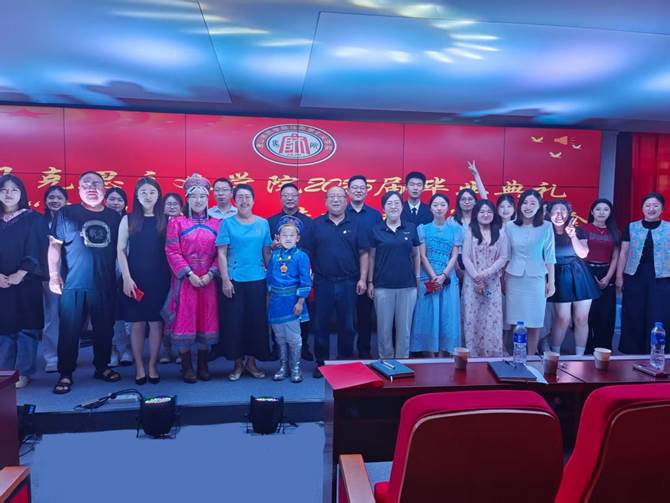 图示, 示意图

中度可信度描述已自动生成:ver1